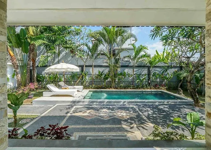 Villa James Seminyak *